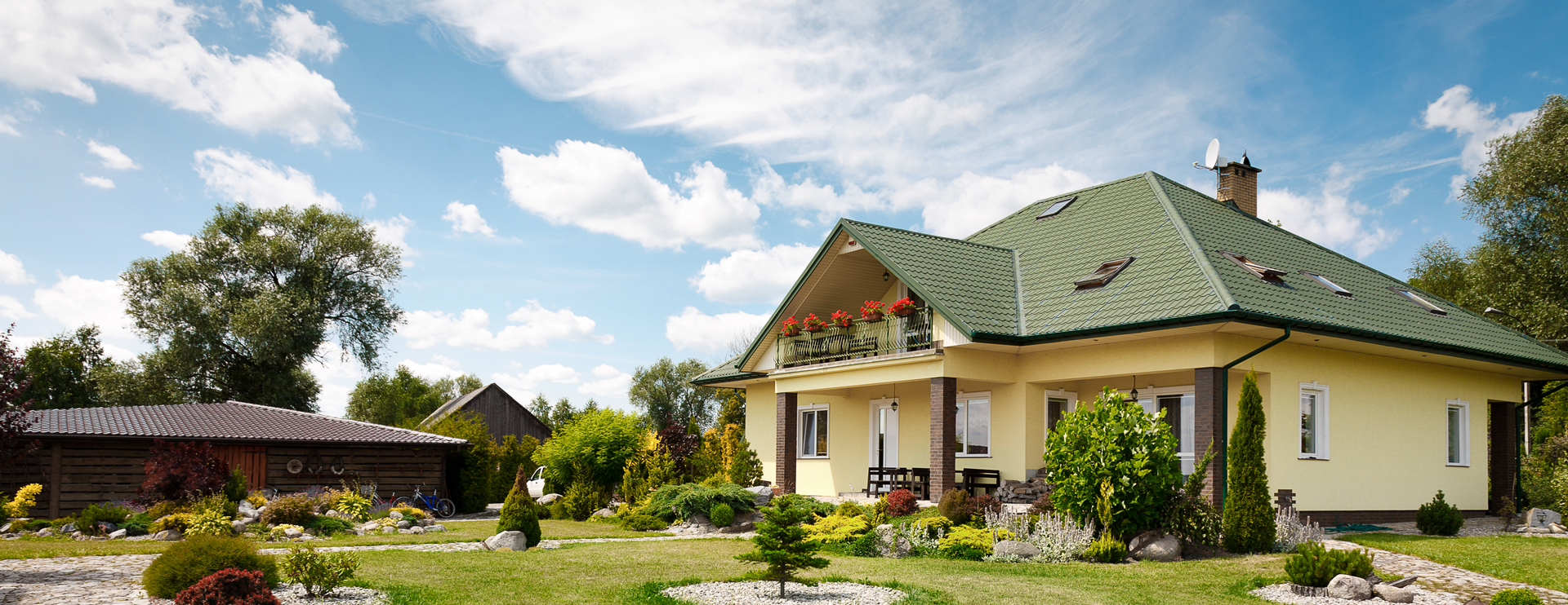 Widok na Dworek Biebrzański